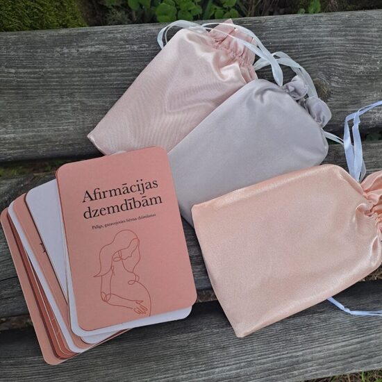 Afirmācijas dzemdībām